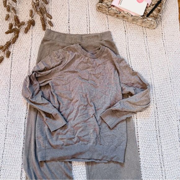 H & M matching sweater set size medium - Picture 1 of 8